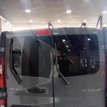 výměna rádia renault trafic, autohifi, android auto, carplay, parkovací kamera04